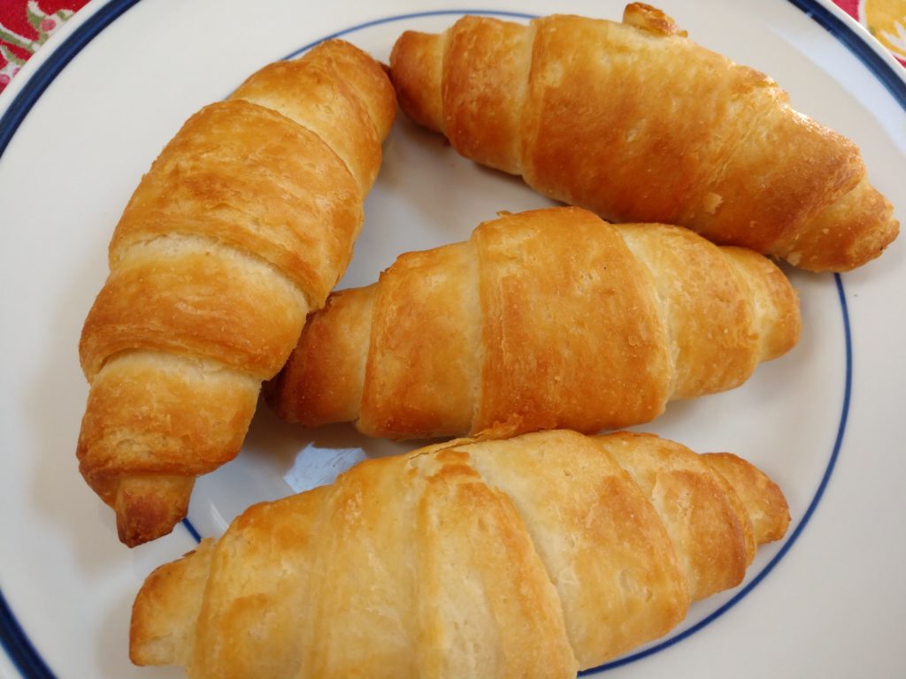 croissants-and-puff-pastry-gluten-intolerance-group-of-northeast-ohio